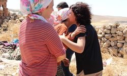 Yeşil Sol ‘susuz-elektriksiz’ köyü ziyaret etti