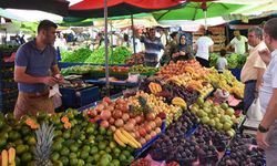 Dünya genelinde gıda fiyatları yıllık yüzde 10,5 geriledi, Türkiye'de yüzde 71 arttı