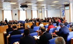 Bütçe görüşmelerinde ‘Kürt düşmanlığı’ tartışması