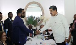 Venezuela ve Guyana, Essequibo'da yerleşim için şiddetten kaçınma konusunda anlaştı