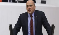 Ahmet Şık: Yoksul ailelerin omuzlarındaki tabutların sorumluluğu hepimizin üzerinde