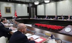 Kabine değişikliği iddiası: "Görevden affını istedi"
