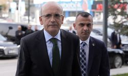 Bahçeli’nin ‘Mehmet Şimşek’ çıkışı: Yeni Akit şaşırdı, Yeni Şafak sansürledi