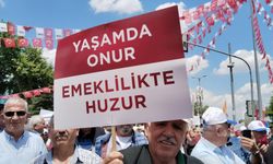 Emekliler Tandoğan Meydanı'nda: "Mutfakta yangın var, bıçak kemiğe dayandı"