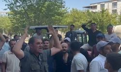 Urfa'da çiftçiler DEDAŞ'ı protesto etti