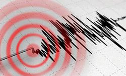 Suriye'nin Hama kenti 5.2 ve 4.2 büyüklüğünde iki depremle sarsıldı