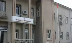 Diyarbakır'da üç mahalle ve iki mezraya giriş yasaklandı