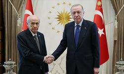 Bahçeli'nin hızı AKP'yi korkuttu!