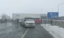 Bitlis'te 23 aracın karıştığı zincirleme trafik kazasında 31 kişi yaralandı