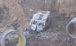 Tuzla'da işçi servisi dere yatağına düştü: 2 ölü, 16 yaralı