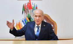 Bahçeli'den 'fetih' mesajı: İstanbul hırsızlık, rüşvet ve yolsuzluk sarmalına mahkûm edildi