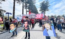 Denizler Ankara'da mezarları başında anılıyor