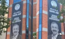 DEM Parti Genel Merkezi’ne Sırrı Süreyya Önder afişi asıldı