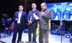 Selahattin Demirtaş ve Ferhat Tunç’tan Sırrı Süreyya Önder için şarkı
