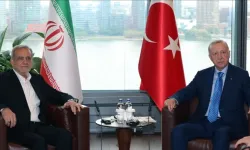 Erdoğan İran Cumhurbaşkanı Pezeşkiyan ile görüştü