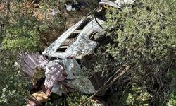Sivas'ta fındık işçilerini taşıyan minibüs uçuruma yuvarlandı: 4 kişi öldü, 18 kişi yaralandı