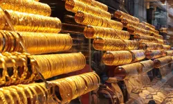Altın fiyatları güne düşüşle başladı: Gram altın kaç lira?