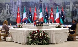 Türkiye-İtalya-Libya zirvesi İstanbul'da başladı