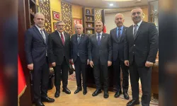 AKP heyetinden Bahçeli'ye ziyaret