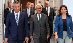 Özgür Özel: CHP ve DEM, Bas rejiminin çökmesinden sonra bölgenin seküler iki partisi