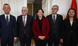 DEM Parti İmralı Heyeti ile CHP arasındaki görüşme ertelendi