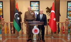 Libya Genelkurmay Başkanı ve beraberindeki heyet uçak kazasında yaşamını yitirdi