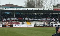 Batman Petrolspor’dan İnegölspor tribünlerindeki ırkçı pankarta sert tepki