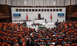 En düşük emekli aylığının 20 bin liraya yükseltilmesine ilişkin madde TBMM Genel Kurulunda kabul edildi