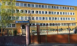 Siverek’te okulda bıçaklı saldırı girişimi: Polis son anda engelledi