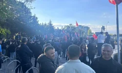 ODTÜ A1 kapısı önünde ülkücü provokasyon