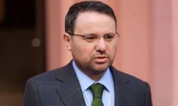 Akın Gürlek, 'çıplak arama' sorusuna yanıt vermedi