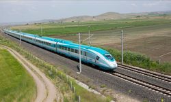 İstanbul Yüksek Hızlı Tren (YHT) Güzergahı 2026: Hangi İstasyonlardan Geçiyor? İşte Tüm Detaylar