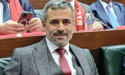 AKP'li Haydarlı Belediye Başkanı Çetinkaya'ya bıçaklı saldırı: Oğlu yaralandı