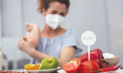 Gıda alerjisi nedir, belirtileri nelerdir? Gıda hassasiyeti ile arasındaki farklar