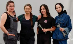 Nurgül Yeşilçay, ‘Ömür Usta’ için kadın ustalarla buluştu