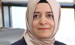 Zeynel Emre’den Fatma Betül Sayan Kaya ve eşine borsa işlemleri iddiası