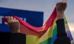 Kaos GL’ye “müstehcenlik” operasyonu: Yönetim ve denetim kurulu üyeleri gözaltında