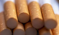 Sigara paketleri değişecek, açık alanlarda yasak genişleyecek