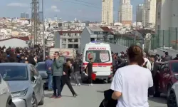 Esenyurt'ta lisede bıçaklı kavga: 2 yaralı