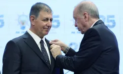 Cemil Tugay AKP’ye geçti: İzmir’de 27 yıllık CHP yönetimi sona erdi