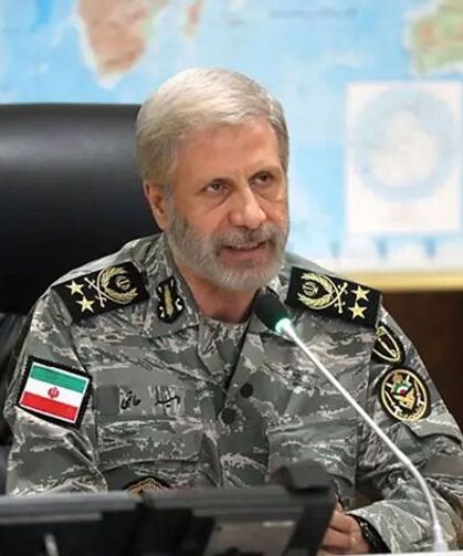 İran Ordu Komutanı Hatemi: Laricani'nin intikamı pişman olacak