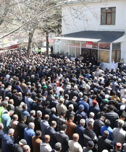 Maraş’taki okul saldırısında hayatını kaybedenler toprağa verildi