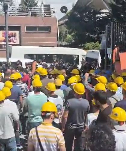 Madenciler Ankara’da eylemde: Bakanlık önünde gözaltı
