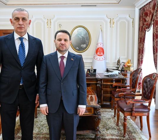 TFF Başkanı Hacıosmanoğlu, Adalet Bakanı Gürlek’i ziyaret etti