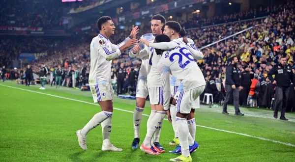 Fenerbahçe Avrupa Ligi'nde Aston Villa'ya tek golle mağlup oldu