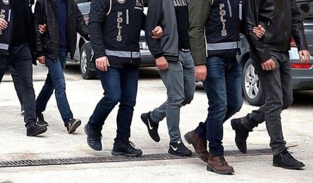 Ağrı'da Kürtçe halay ve yöresel kıyafete müdahale: 6 kişi gözaltına alındı