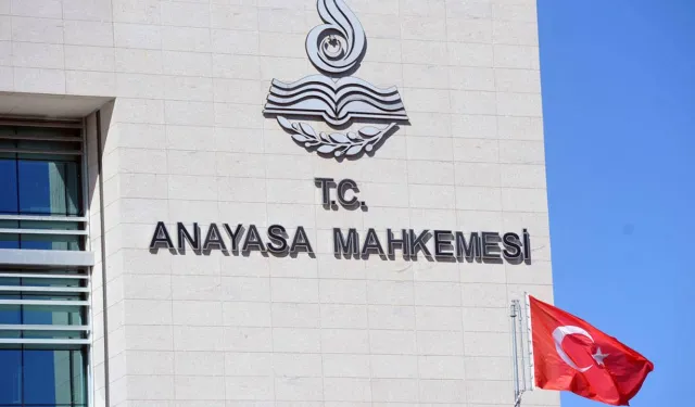 AYM'den iki siyasi parti hakkında suç duyurusu kararı