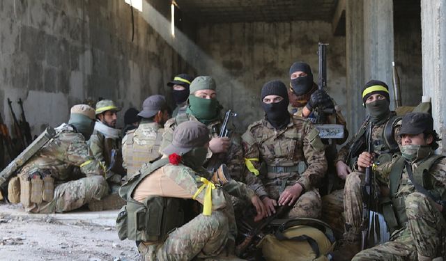 YPG'nin de içinde olduğu güçlerin komutanı bir Türk subayı olabilir