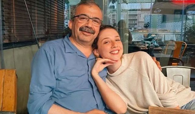 Sırrı Süreyya Önder'in kızı Ceren Önder Kandemir'den yeni mesaj