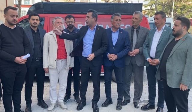 Konya'da miting çalışması sırasında CHP'ye silahlı saldırı!